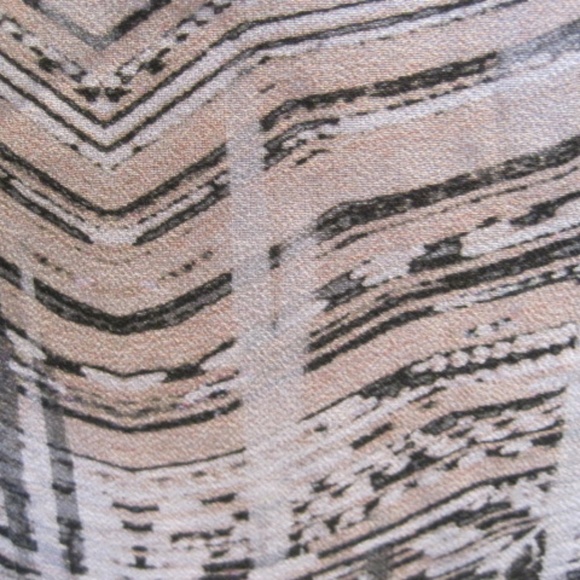 IRIS SETLAKWE Sleeveless Printed Top - Picture 3 of 6